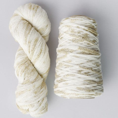 DHG Marilyn — Merīnvilnas un lamē lentes dzija