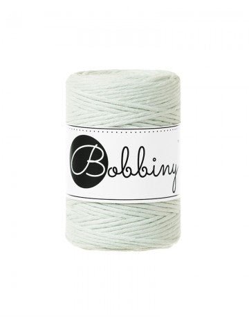Bobbiny MACRAME CORDS 1,5MM Milky Green | Knitting yarn shop / dzijas veikals