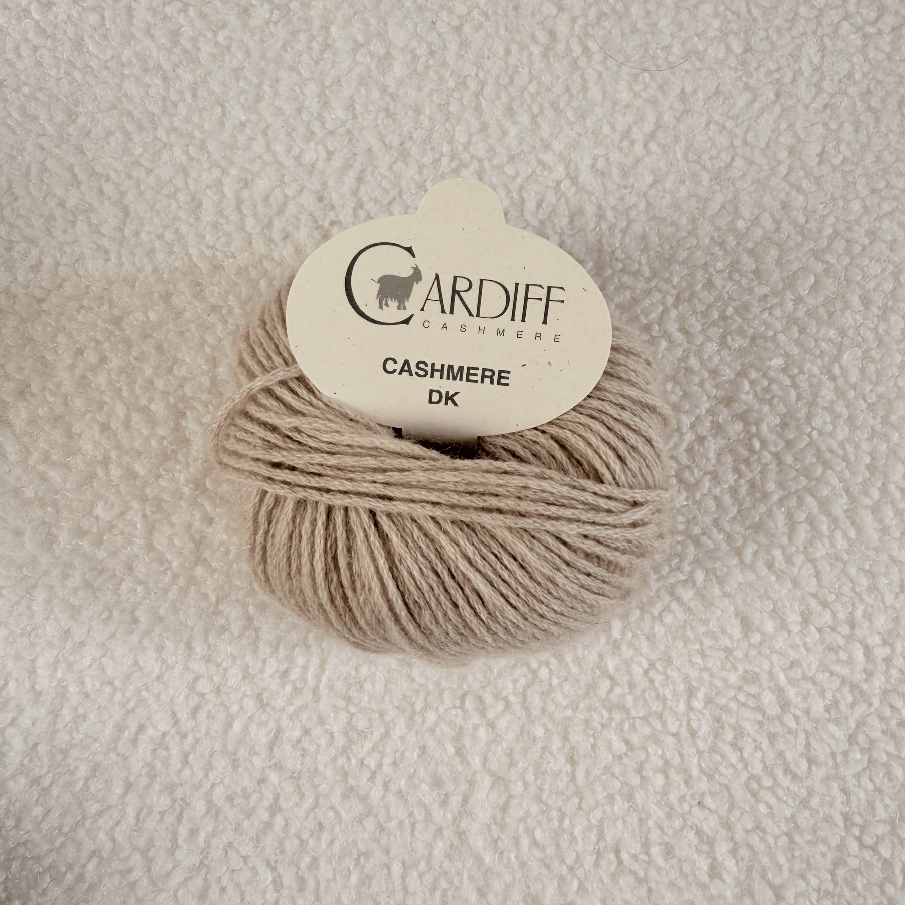 Cardiff Cashmere DK 8/28 509 Silver | Knitting yarn shop / dzijas veikals