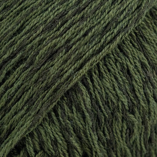 DROPS Belle 35 dark forest | Knitting yarn shop / dzijas veikals