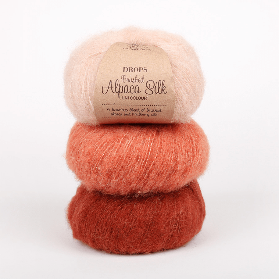 DROPS Brushed Alpaca Silk 01 off white | Knitting yarn shop / dzijas veikals