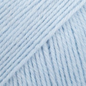 DROPS Fabel FABEL UNI COLOUR 117 light blue | Knitting yarn shop / dzijas veikals