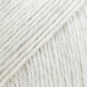 DROPS Fabel - Sock Wool & Polyamide Yarn 125 · crystal grey | Knitting yarn shop / dzijas veikals