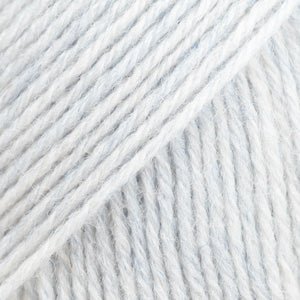 DROPS Fabel - Sock Wool & Polyamide Yarn 126 · pale sky | Knitting yarn shop / dzijas veikals