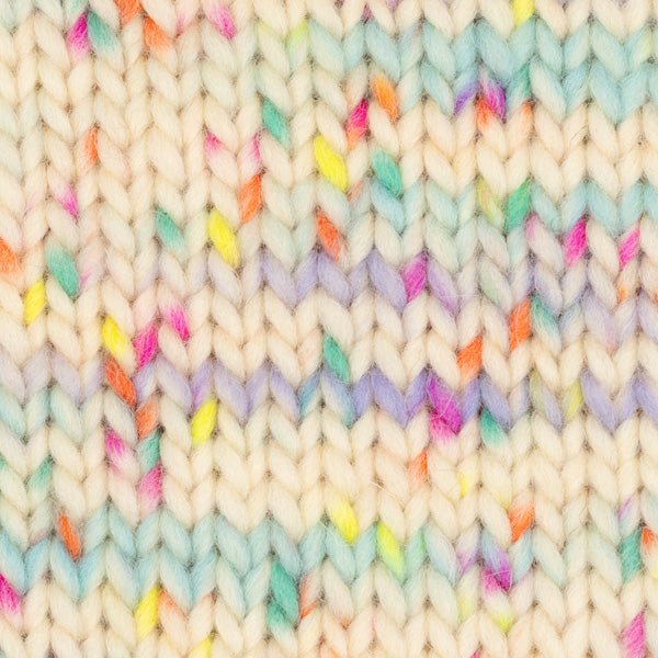 DROPS Snow - Super Bulky Feltable 100% Wool 141 · electric sprinkles print | Knitting yarn shop / dzijas veikals