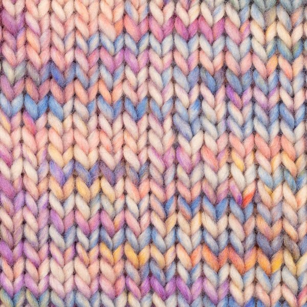 DROPS Snow - Super Bulky Feltable 100% Wool 143 · fairytale print | Knitting yarn shop / dzijas veikals