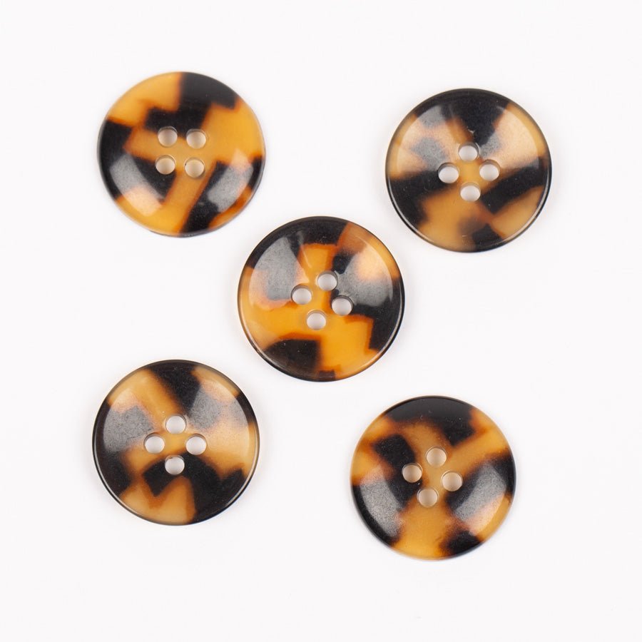 Imitation horn (tortoise) 20/25mm 20mm 715 | Knitting yarn shop / dzijas veikals