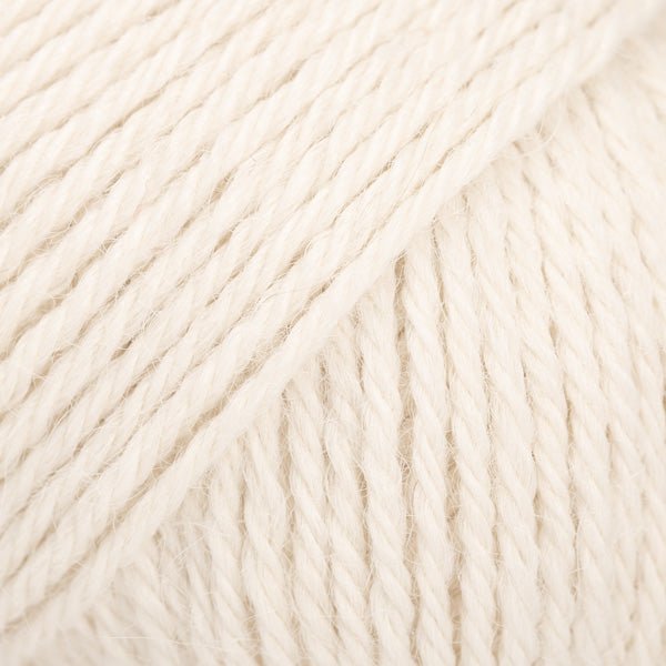 PUNA NATURAL 01 off white | Knitting yarn shop / dzijas veikals